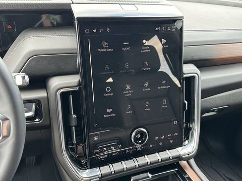 New 2026 GMC Yukon Denali w/ LPO, Floor Liner Package image 26