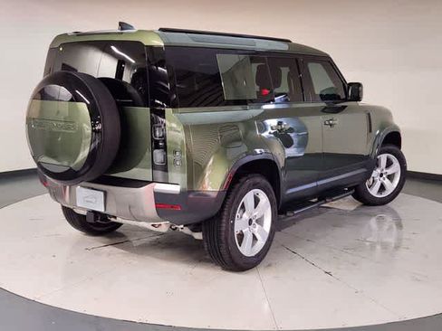 Used 2026 Land Rover Defender 110 S AWD/4WD image 2