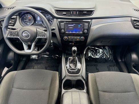 Used 2022 Nissan Rogue Sport S image 13