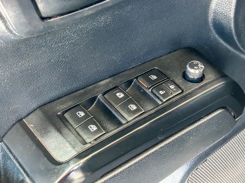 Used 2017 Toyota Tacoma SR w/ SR Convenience Package RWD image 25