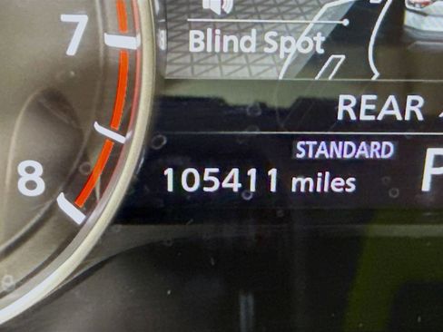 Used 2022 Nissan Rogue SV FWD image 4