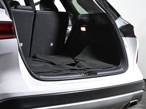 Used 2022 INFINITI QX50 Luxe image 30