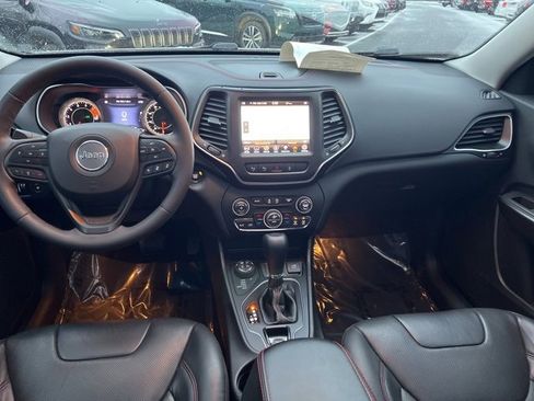 Used 2021 Jeep Cherokee Trailhawk w/ Sun, Sound & Nav Group image 19