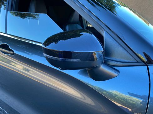 Used 2024 Mitsubishi Outlander SE Black Edition image 14