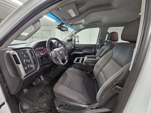 Used 2018 Chevrolet Silverado 2500 LT w/ LT Fleet Convenience Package AWD/4WD image 7