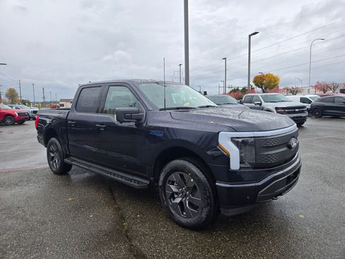 New 2025 Ford F150 Lightning Flash image 3