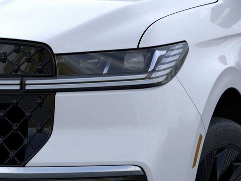 New 2026 Lincoln Navigator L Reserve w/ Jet Appearance Package image 18