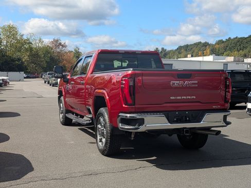 Used 2025 GMC Sierra 2500 SLT w/ SLT Premium Package image 6