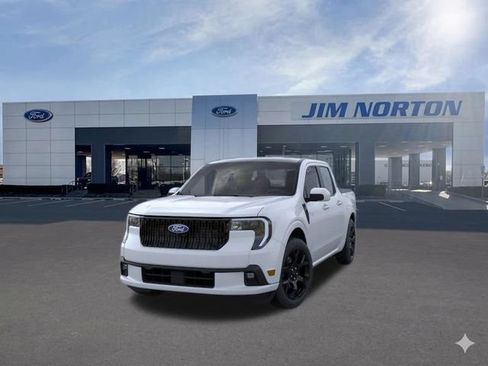 New 2026 Ford Maverick Lobo AWD/4WD image 3