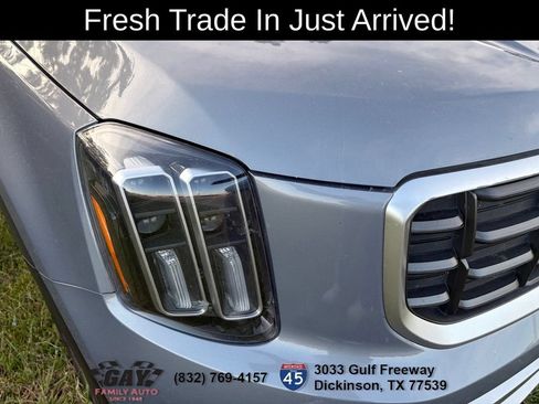 Used 2025 Kia Telluride S FWD image 5