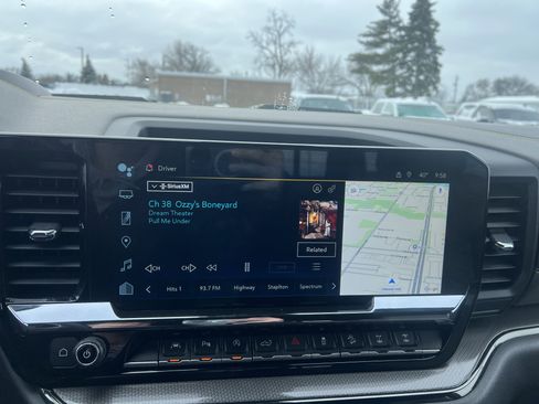 Certified 2024 Chevrolet Silverado 1500 ZR2 w/ Technology Package image 21