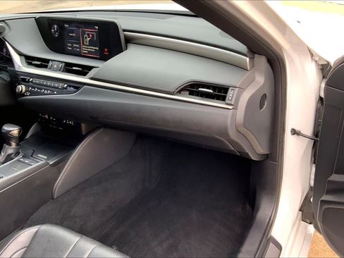 Used 2021 Lexus ES 350 F Sport w/ Accessory Package image 18