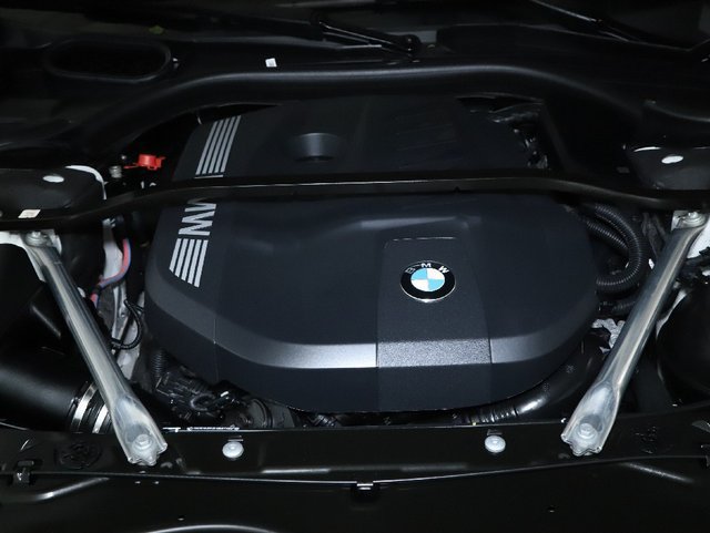 Used 2026 BMW 740i xDrive AWD/4WD image 38