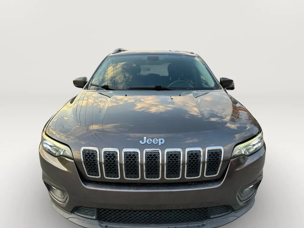 Used 2019 Jeep Cherokee Latitude Plus AWD/4WD image 8