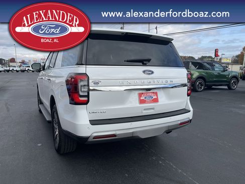 Used 2024 Ford Expedition Limited image 6
