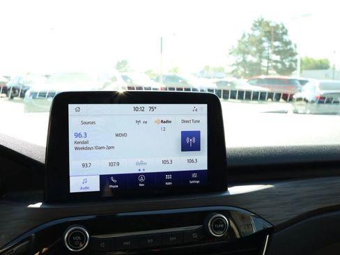 Used 2020 Ford Escape Titanium AWD/4WD image 24
