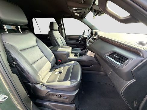 Used 2024 Chevrolet Tahoe LT image 16