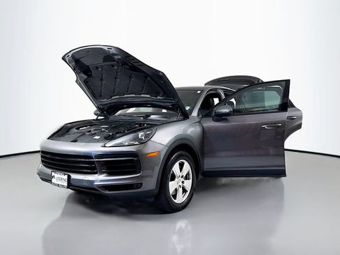 Used 2020 Porsche Cayenne AWD/4WD image 17