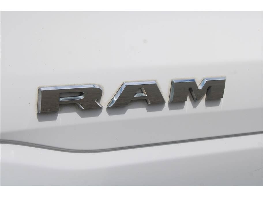 Used 2019 RAM 1500 Big Horn RWD image 36