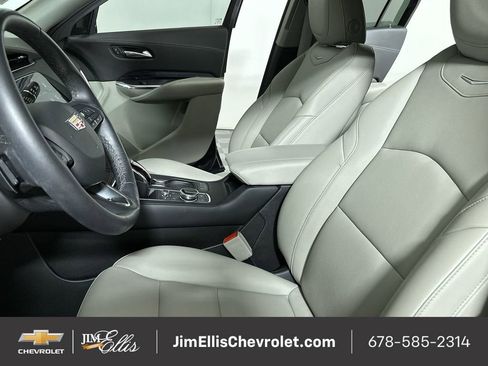 Certified 2023 Cadillac XT4 Luxury image 19