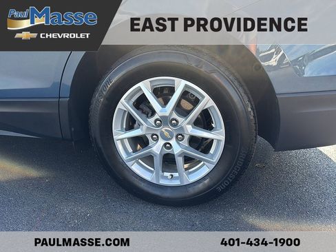 Used 2024 Chevrolet Equinox LT AWD/4WD image 16