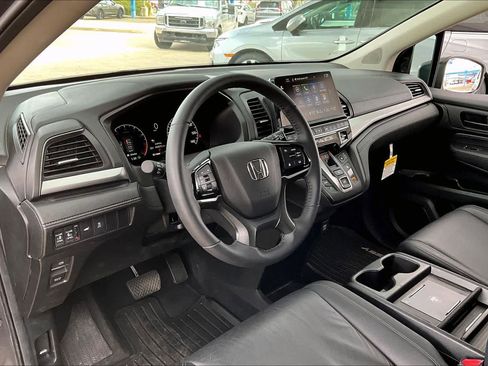 Used 2026 Honda Odyssey EX-L image 16