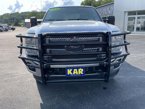 Used 2016 Ford F250 XLT w/ XLT Value Package AWD/4WD image 4