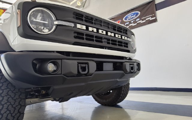 Used 2023 Ford Bronco Black Diamond AWD/4WD image 10