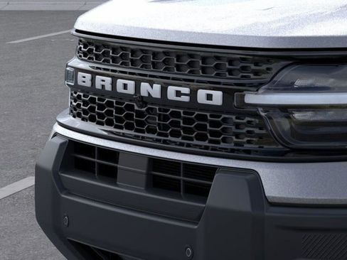 New 2025 Ford Bronco Sport Outer Banks w/ Outer Banks Tech Package+ AWD/4WD image 17
