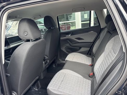 New 2026 Volkswagen Tiguan S FWD image 17