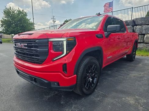 Used 2025 GMC Sierra 1500 Elevation AWD/4WD image 9