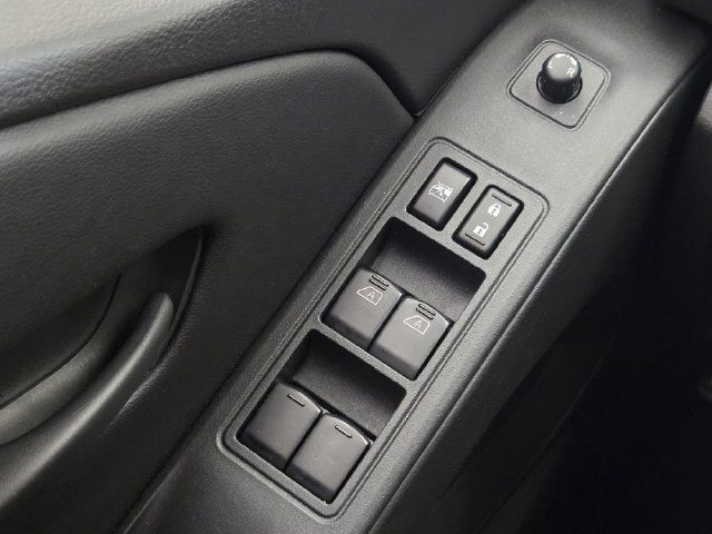 Used 2026 Nissan Frontier SV w/ SV Convenience Package RWD image 24