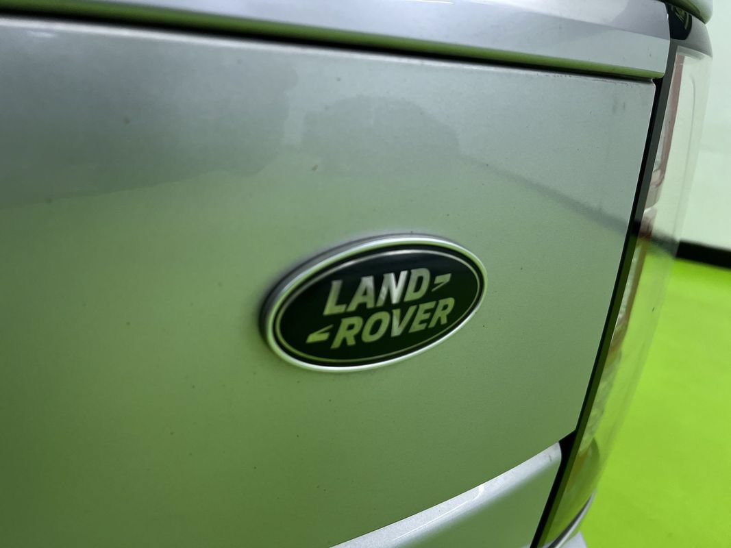 Used 2015 Land Rover Range Rover Supercharged AWD/4WD image 13