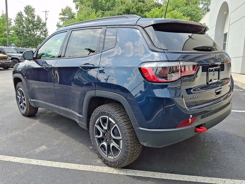 New 2026 Jeep Compass Trailhawk AWD/4WD image 4