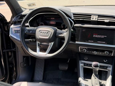 Used 2023 Audi Q3 2.0T Premium Plus w/ Premium Plus Package AWD/4WD image 25