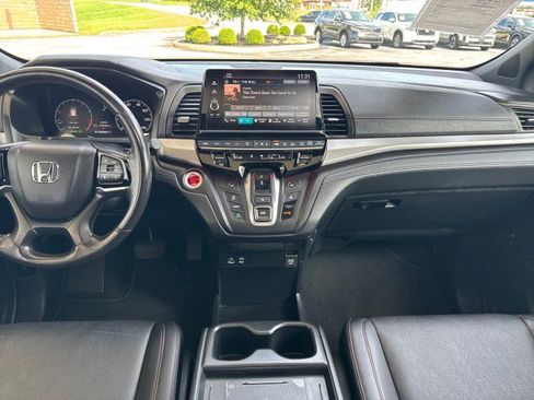 Used 2025 Honda Odyssey Sport-L image 8