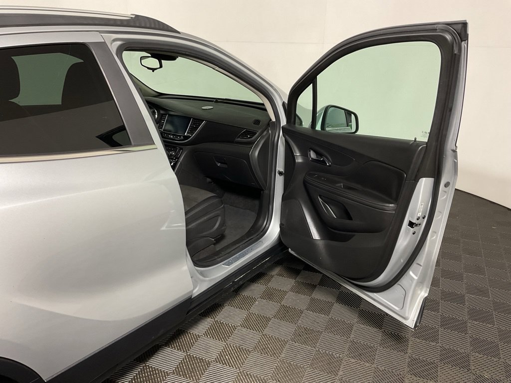 Used 2019 Buick Encore Preferred w/ Safety Package AWD/4WD image 32