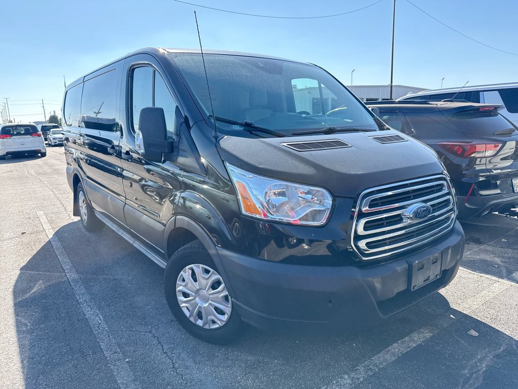 Used 2019 Ford Transit 150 130 Low Roof w/ Exterior Upgrade Package RWD image 5