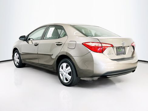 Used 2018 Toyota Corolla LE w/ Body Protection Package FWD image 5