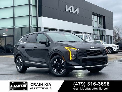 New 2026 Kia Sportage LX FWD image 1