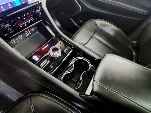 Used 2022 Jeep Grand Cherokee Limited 4xe w/ Luxury Tech Group II image 24