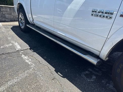 Used 2015 RAM 1500 Laramie w/ Convenience Group AWD/4WD image 5