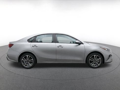 Used 2024 Kia Forte LXS FWD image 10