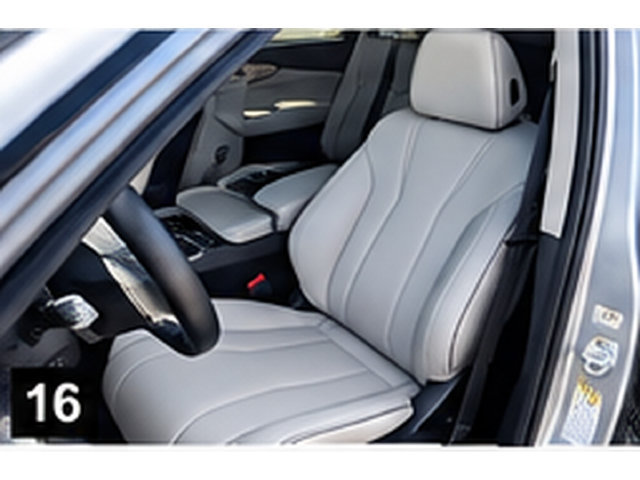 Certified 2024 Acura MDX w/ Advance Package AWD/4WD image 11