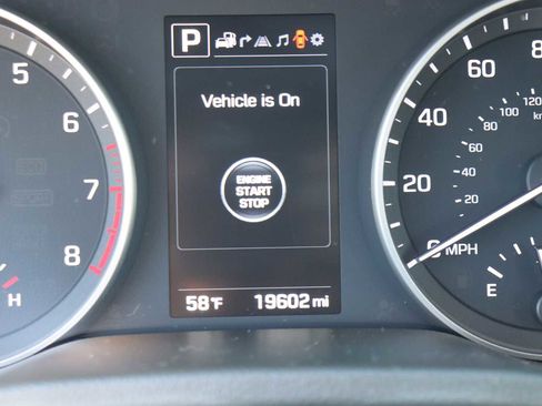 Used 2018 Hyundai Elantra Limited w/ Limited Ultimate Package 02 image 11