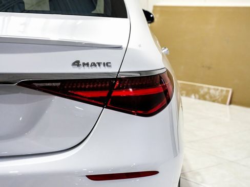 Used 2025 Mercedes-Benz S 580 4MATIC Sedan image 51