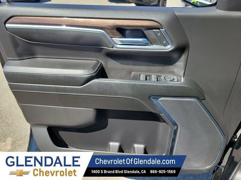 Certified 2024 Chevrolet Silverado 1500 LT AWD/4WD image 35