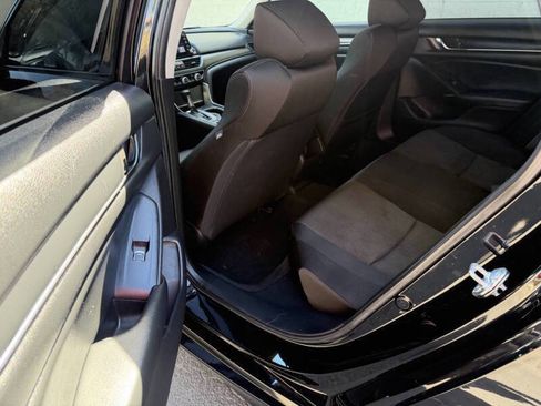 Used 2021 Honda Accord LX image 10