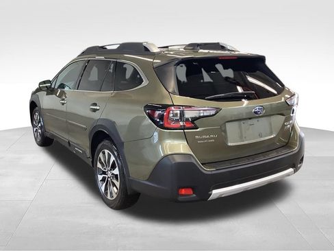 Certified 2023 Subaru Outback Touring XT AWD/4WD image 4