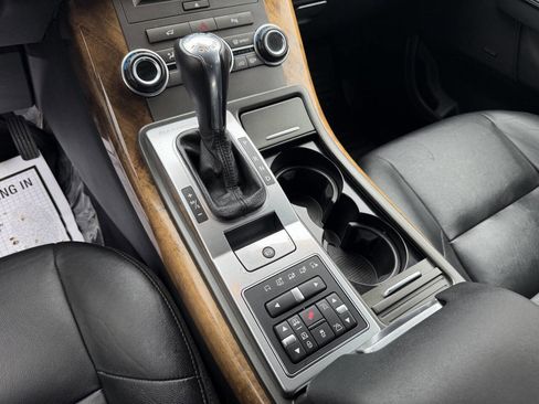 Used 2012 Land Rover Range Rover Sport HSE image 23